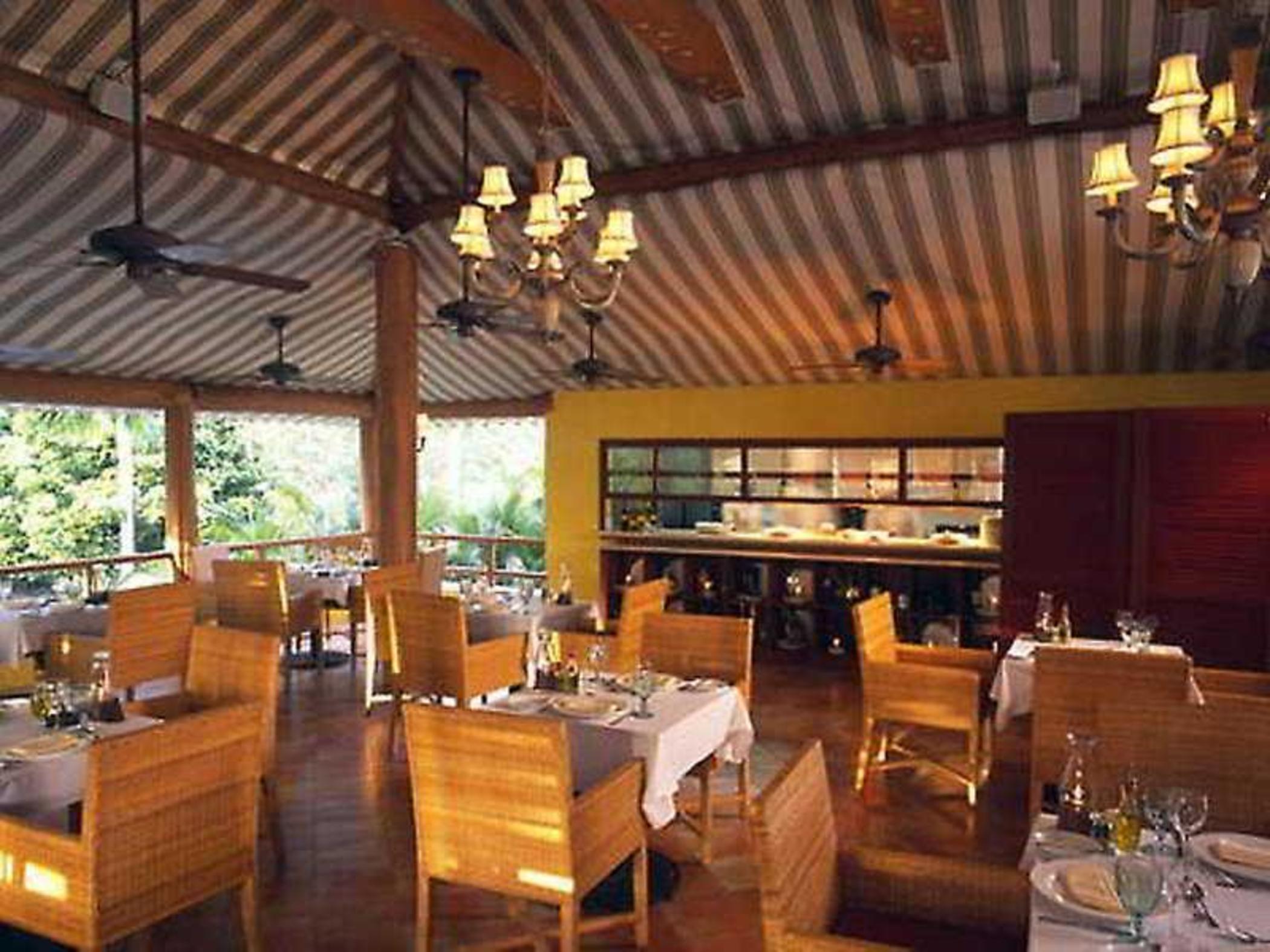 Turtle Beach, A Tribute Portfolio All Inclusive Hotel Christ Church Restaurant photo